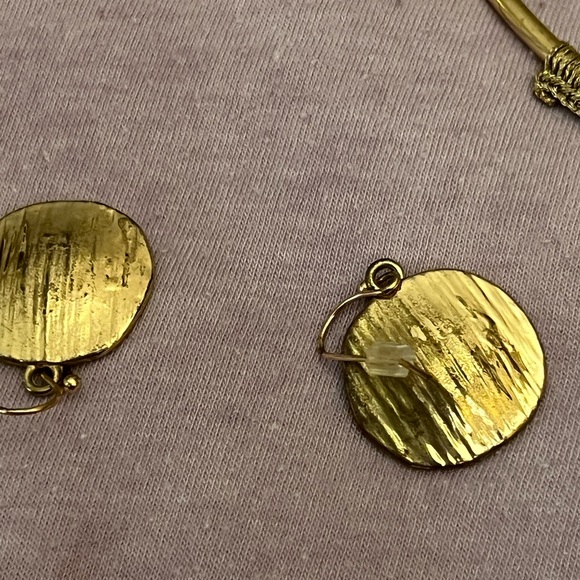 Cato 1946 gold tone, necklace and earring set - Picture 6 of 9